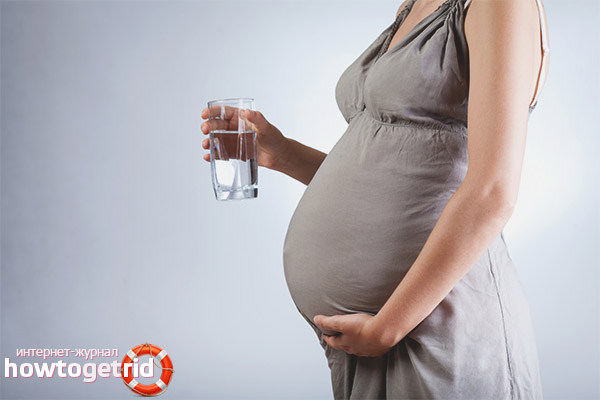 Можно ли беременным пить минеральную воду