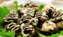 Чернослив, фаршированный орехами — вкусный рецепт