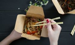 Доставка wok лапши на дом: как заказать и получить вкусный и сытный продукт